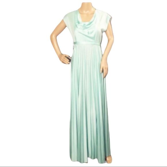 Vintage Mint Green Hostess or Cruise Dress 1970s Does 1930s No Tags Small Medium - Picture 1 of 8